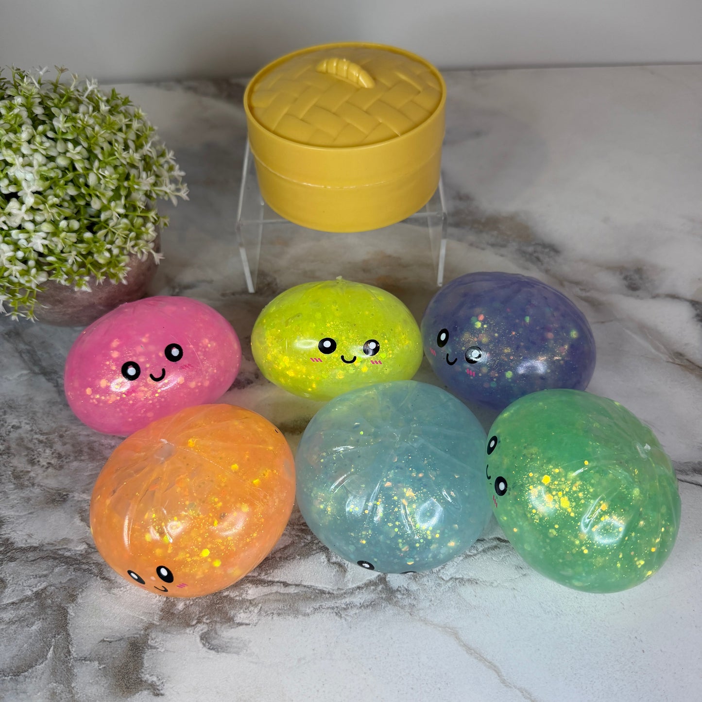 Squishy Toy - Viral Dumpling, Quick Squeeze Glitter - Pink